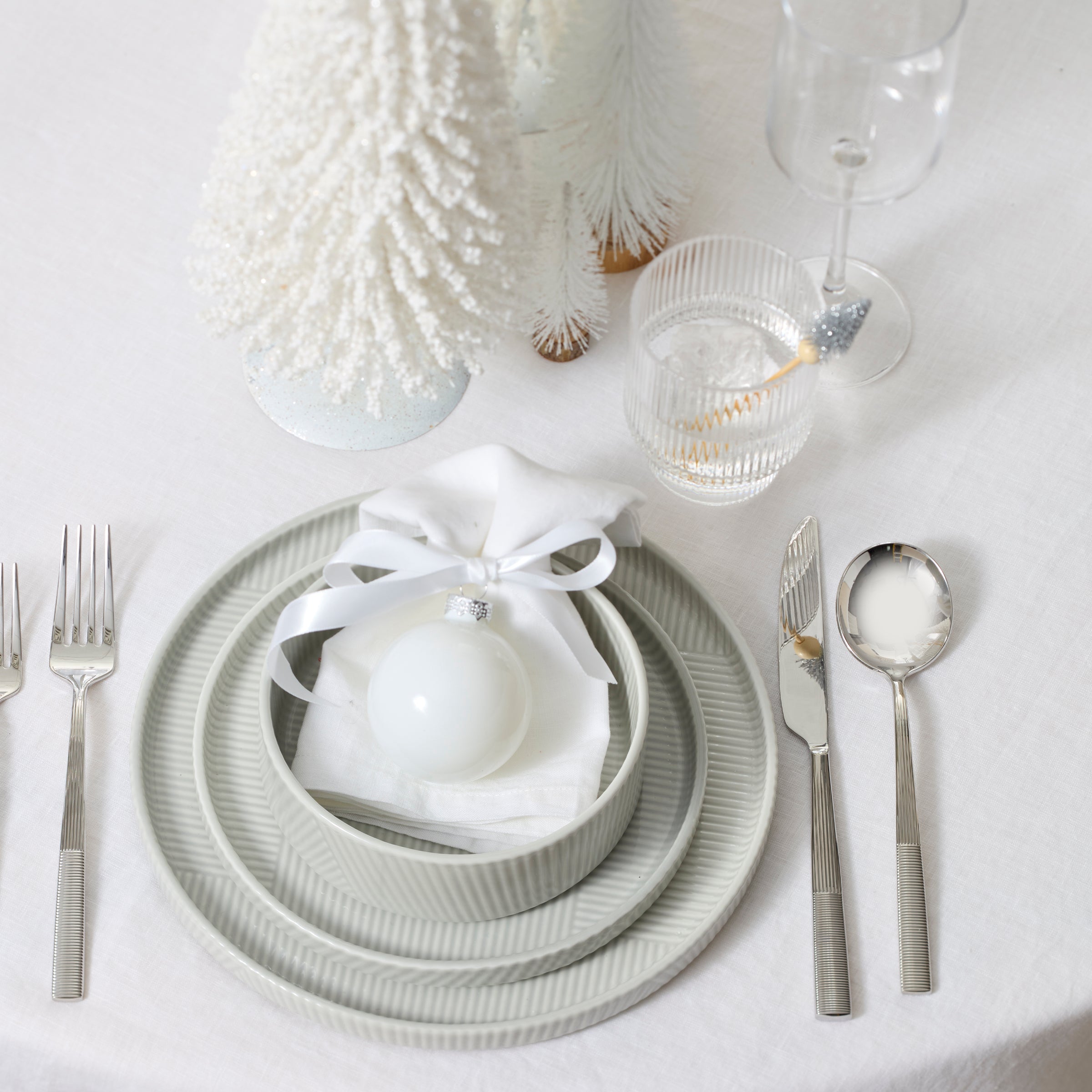 Vapor Gray Stackable Porcelain Dinnerware Set, 16-Piece - Image 6